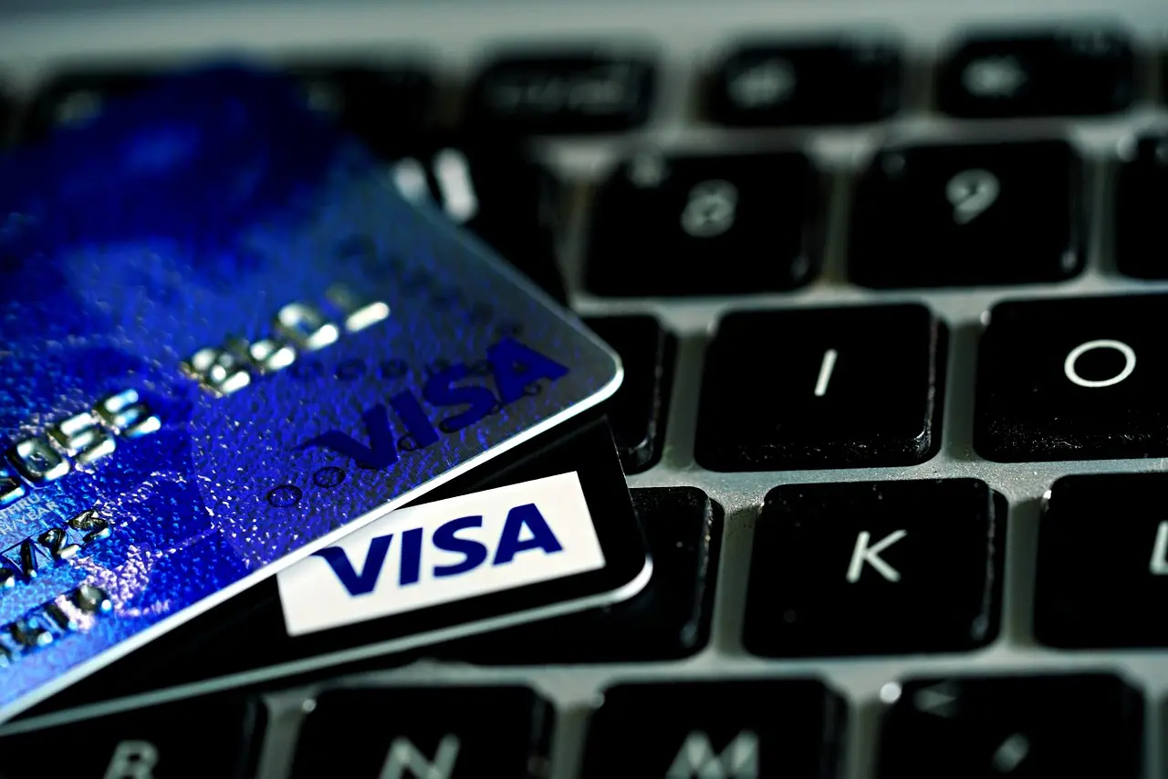 E-Commerce Fulfillment